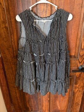 Heimish USA black with white dots tie neck sleeveless top, never worn NWOT 1XL